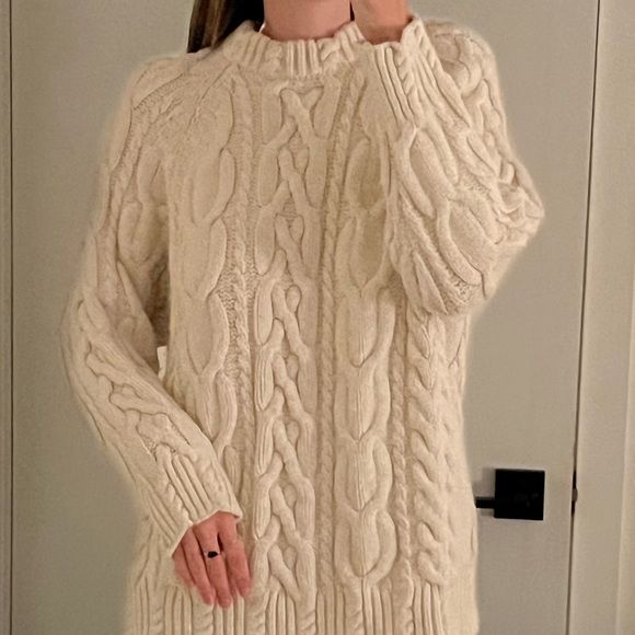 ZARA SWEATER SIZE M - Picture 2 of 7